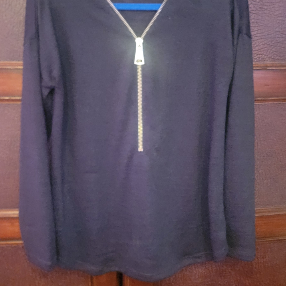 Soft Surroundings Black Zip Design Sweater Top